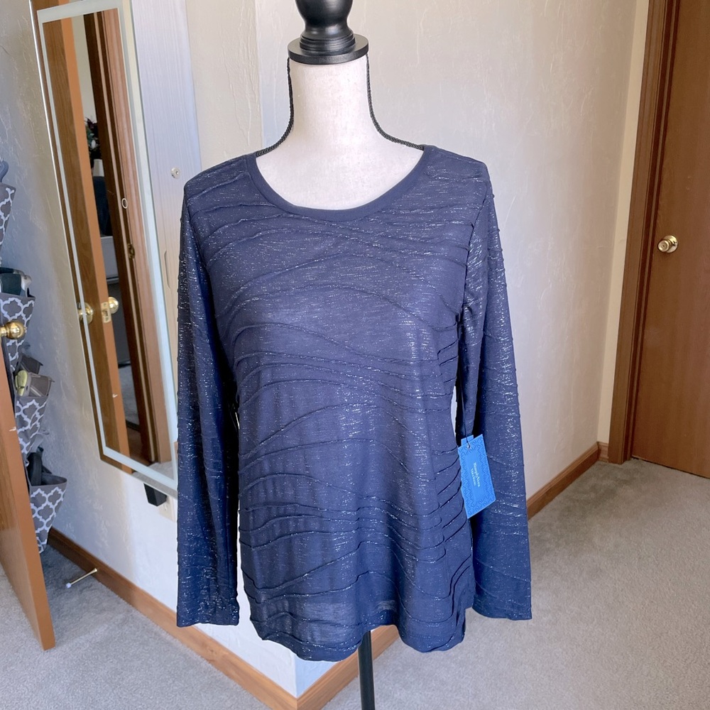💙 Simply Vera - NWT - Sky Captin Style Long-Sleeve Textured Windy Tee - …